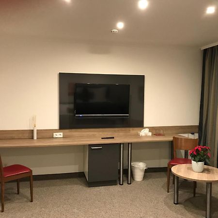 Pension Scheiber Hof Нойнкирхен Экстерьер фото