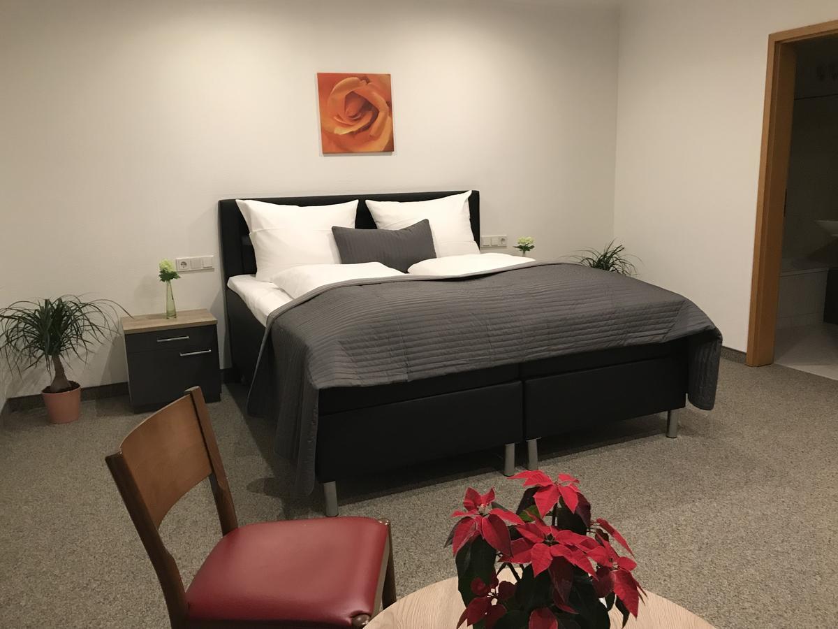 Pension Scheiber Hof Нойнкирхен Экстерьер фото
